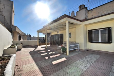Ruhiges Apartment mit großer Terrasse in der Altstadt